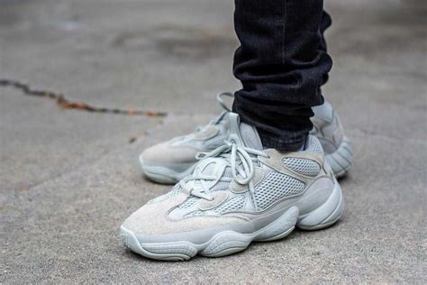 yeezy 500 salt on feet